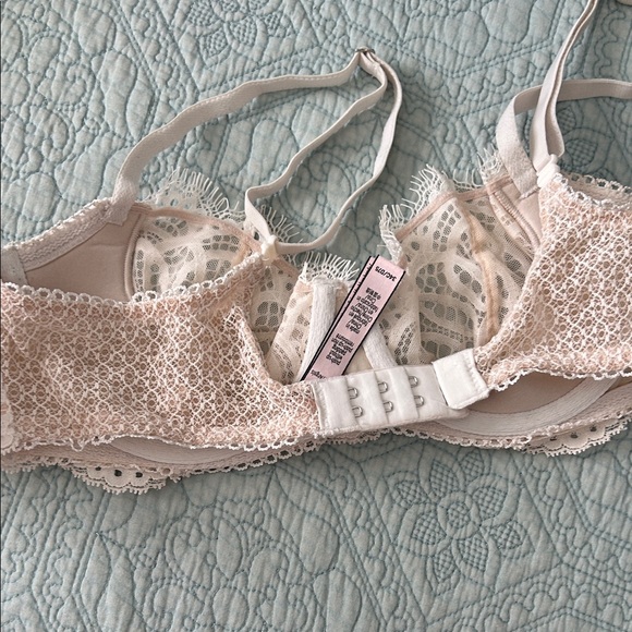 Victoria's Secret Delicate Lace Bralette in Soft Pink - Picture 3 of 5